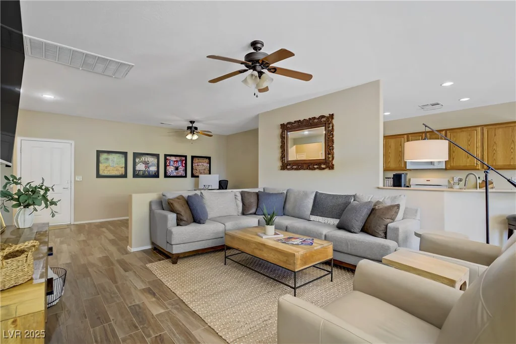 2331 Galilean Moon, Henderson, NV 89044