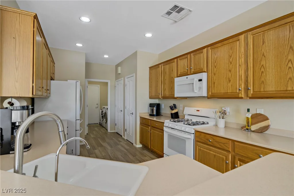 2331 Galilean Moon, Henderson, NV 89044