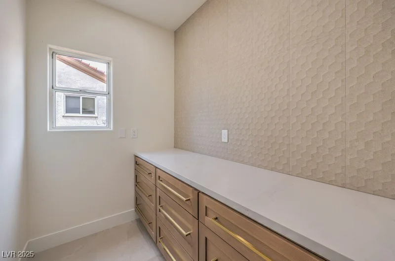 10421 Linfield, Las Vegas, NV 89134