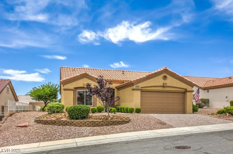 10421 Linfield, Las Vegas, NV 89134