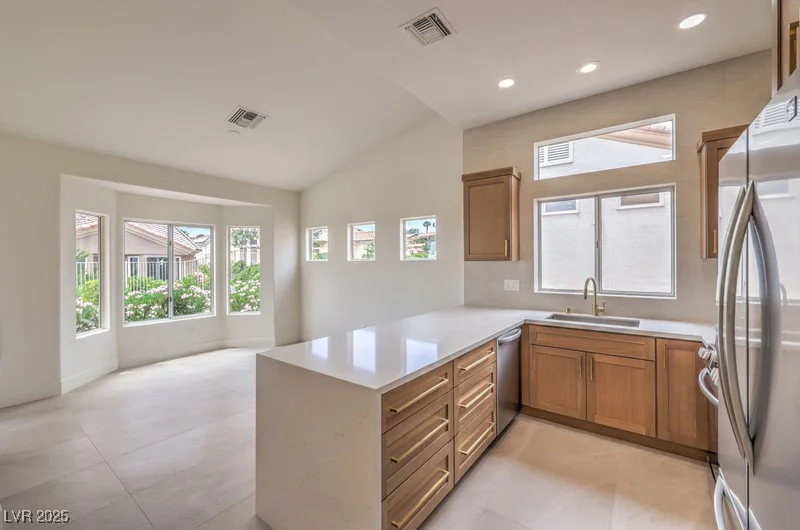 10421 Linfield, Las Vegas, NV 89134