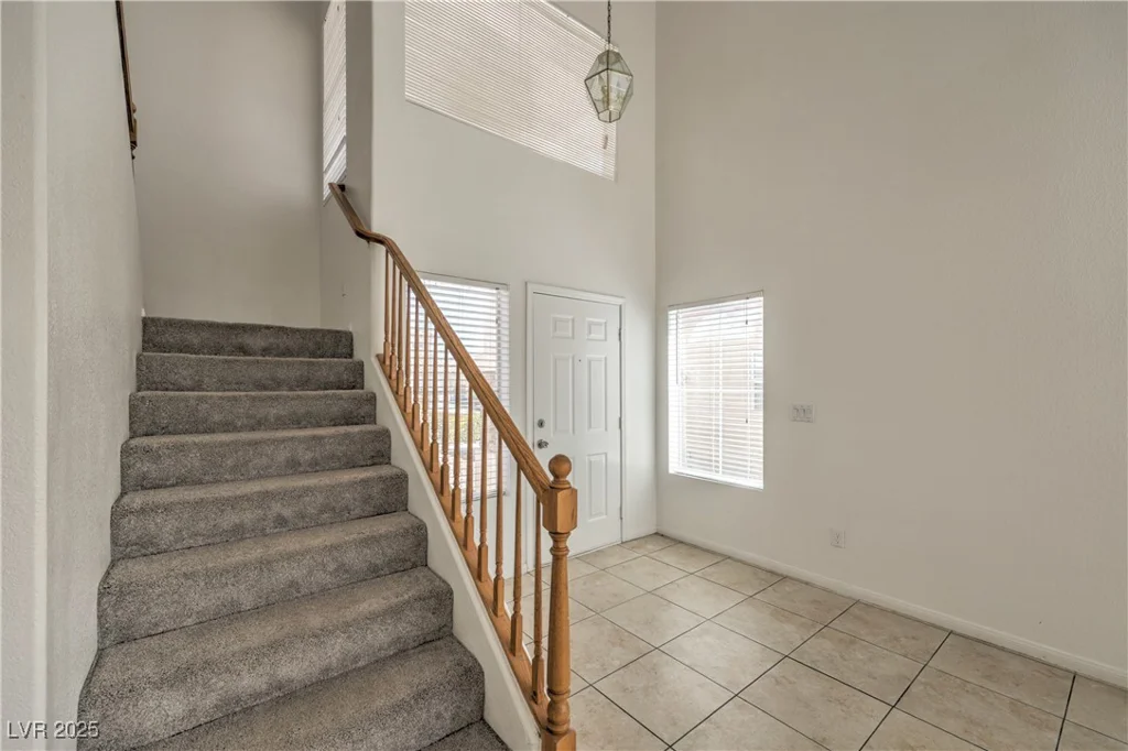 7977 Blue Brook, Las Vegas, NV 89147