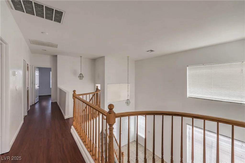7977 Blue Brook, Las Vegas, NV 89147