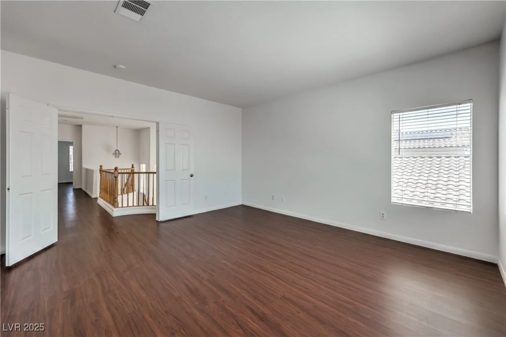 7977 Blue Brook, Las Vegas, NV 89147