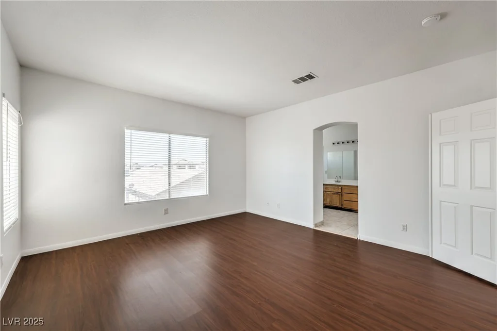 7977 Blue Brook, Las Vegas, NV 89147