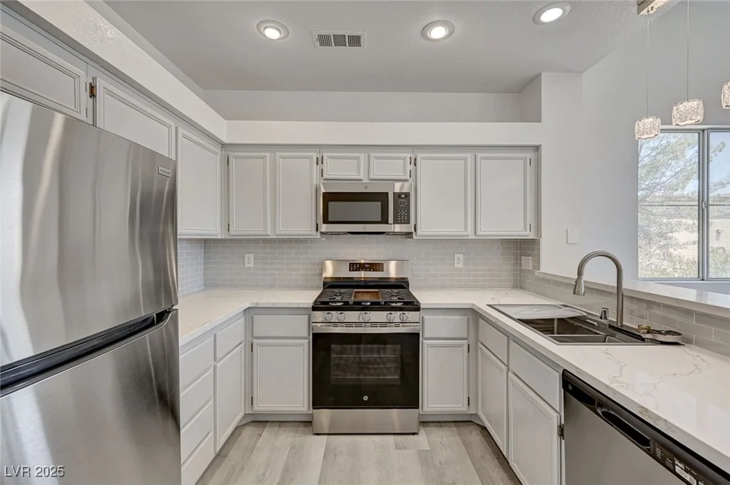 5155 Tropicana, Las Vegas, NV 89103