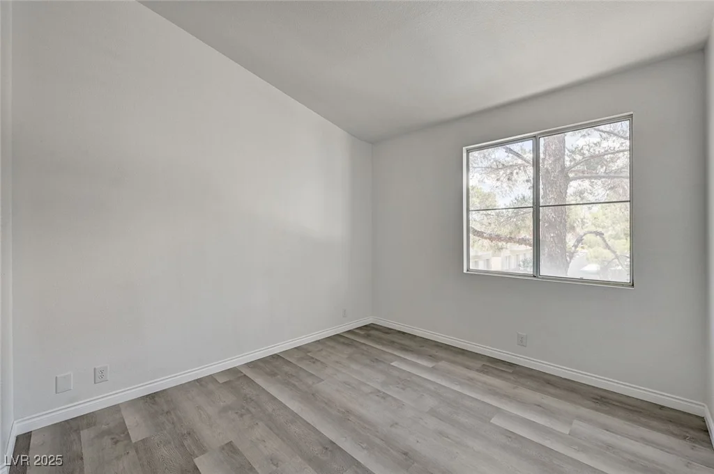 5155 Tropicana, Las Vegas, NV 89103