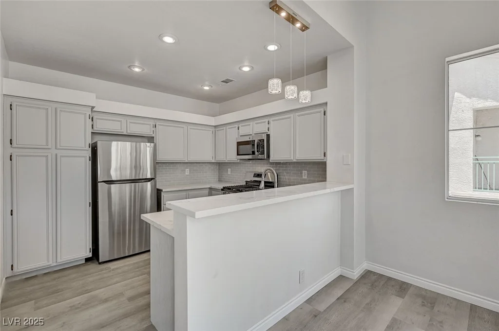 5155 Tropicana, Las Vegas, NV 89103