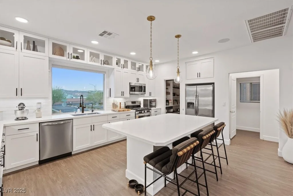 8055 Haywood Estate, Las Vegas, NV 89113