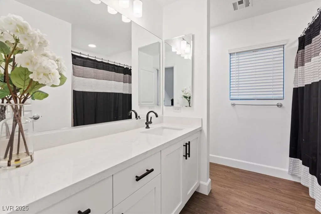8055 Haywood Estate, Las Vegas, NV 89113