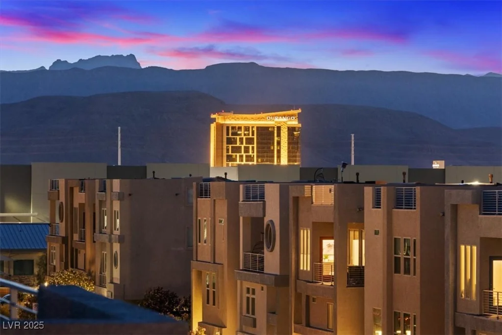 8055 Haywood Estate, Las Vegas, NV 89113