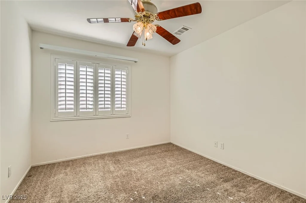 697 Gull Point, Las Vegas, NV 89123