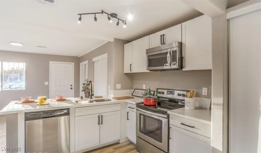 1820 Yale, North Las Vegas, NV 89030