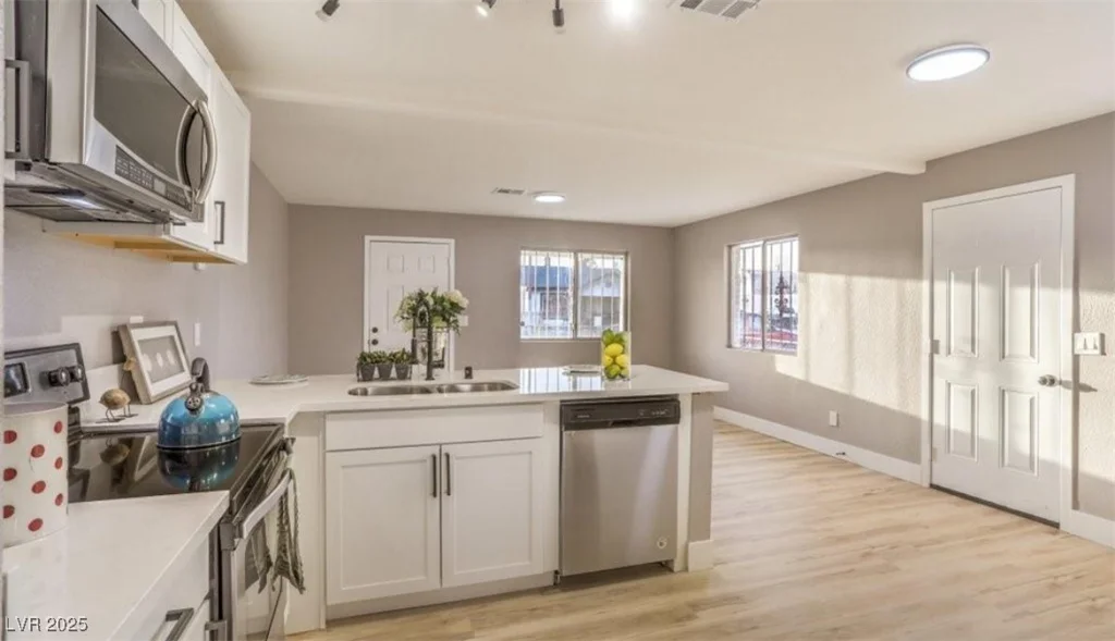 1820 Yale, North Las Vegas, NV 89030