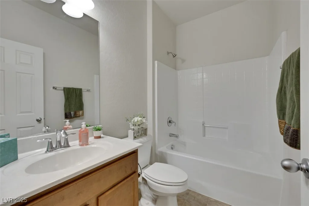 152 Walkinshaw, Las Vegas, NV 89148