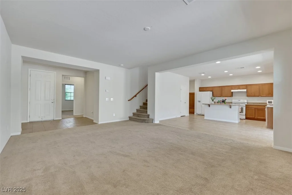 152 Walkinshaw, Las Vegas, NV 89148