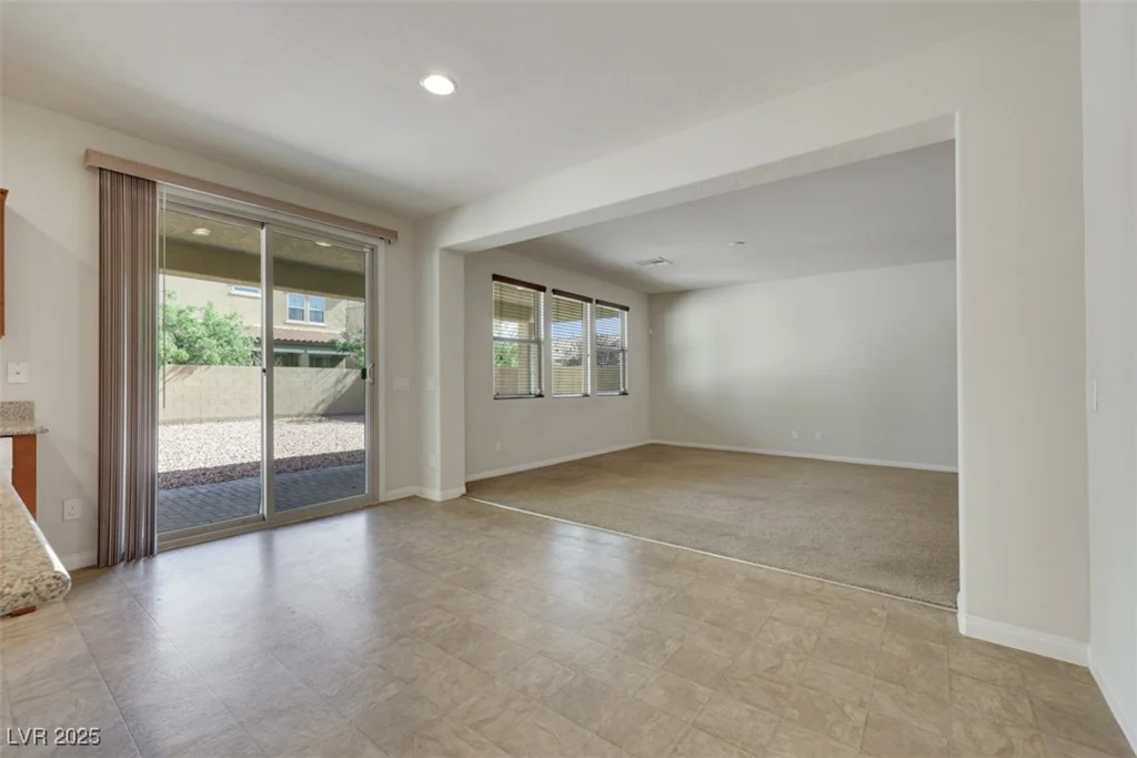 152 Walkinshaw, Las Vegas, NV 89148