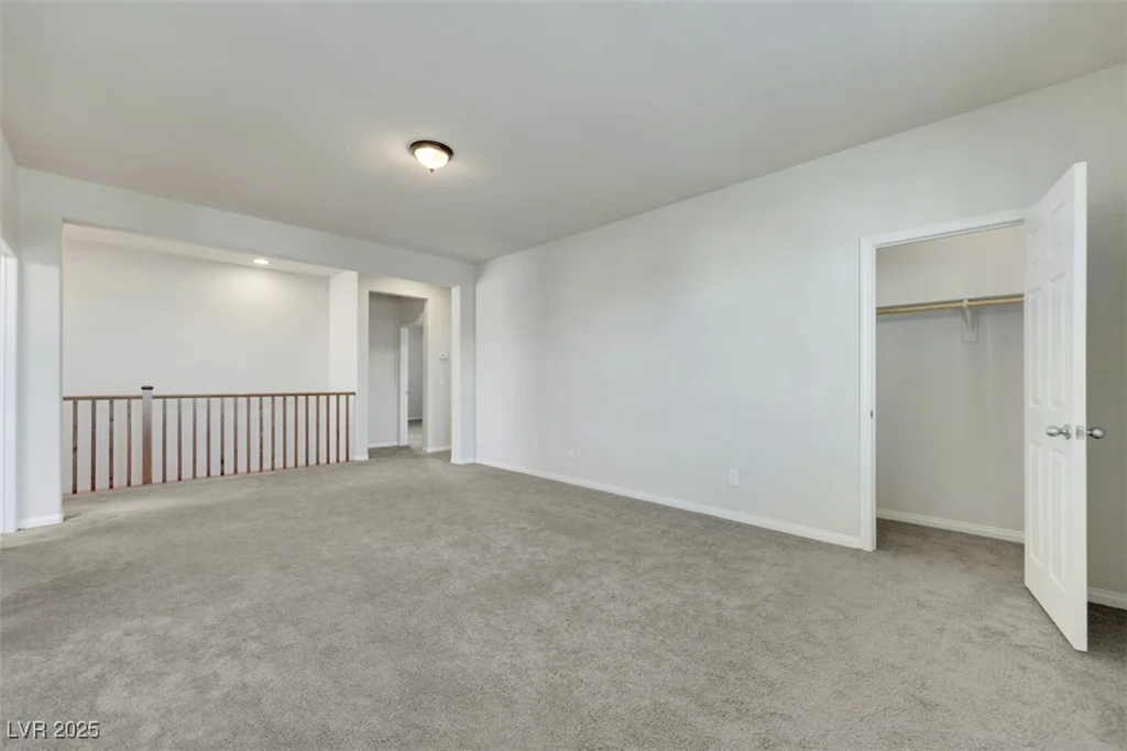 152 Walkinshaw, Las Vegas, NV 89148