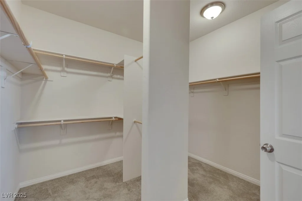 152 Walkinshaw, Las Vegas, NV 89148