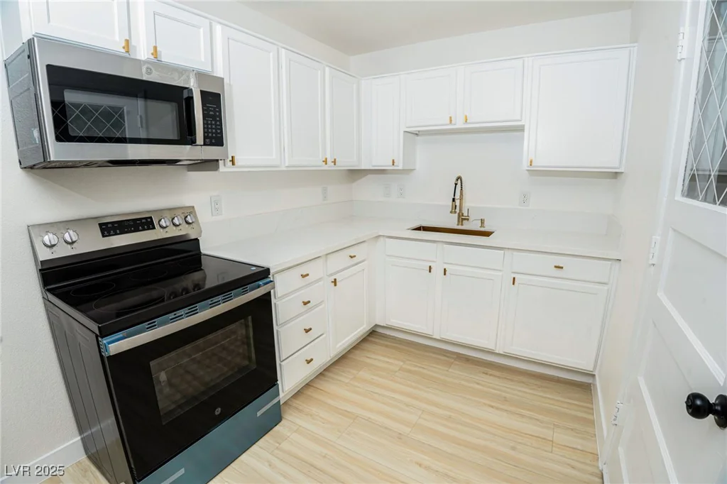 1436 Chestnut, Henderson, NV 89011