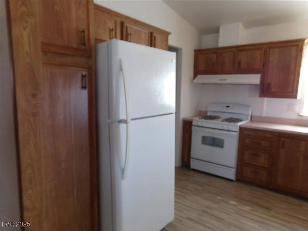 2111 Mesquite, Pahrump, NV 89060
