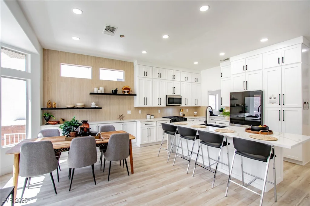 9813 Folsom, Las Vegas, NV 89134
