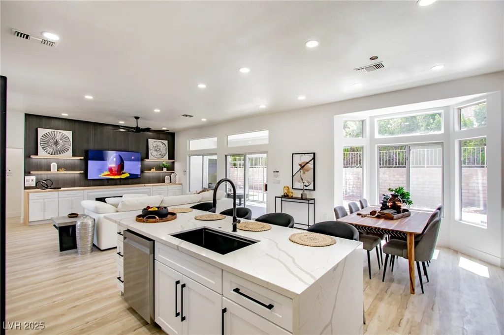 9813 Folsom, Las Vegas, NV 89134