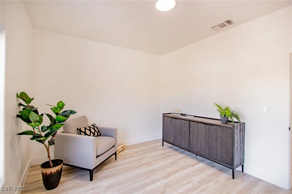 9813 Folsom, Las Vegas, NV 89134