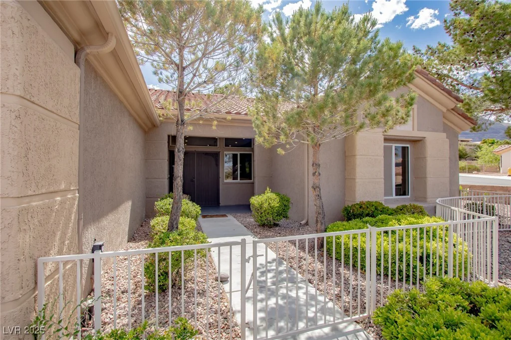 10709 Hunters Woods, Las Vegas, NV 89134