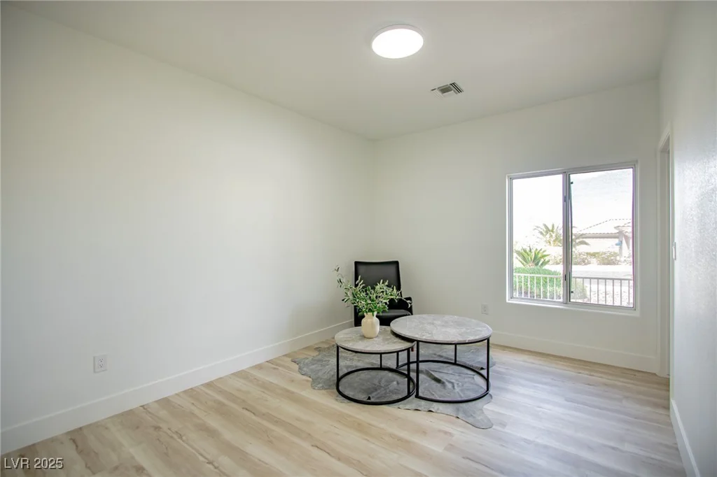 10709 Hunters Woods, Las Vegas, NV 89134