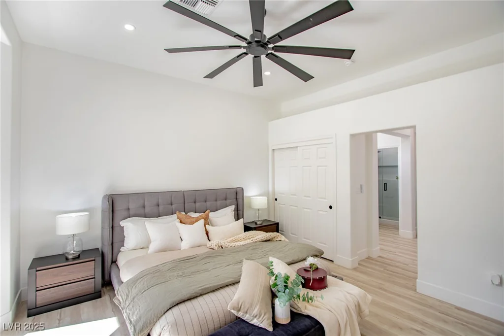 10709 Hunters Woods, Las Vegas, NV 89134