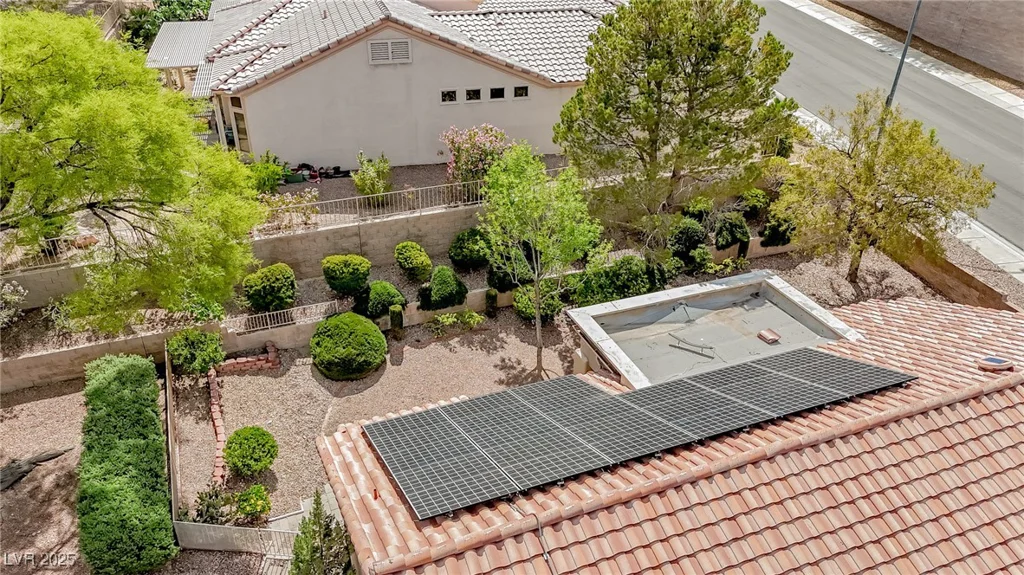 10709 Hunters Woods, Las Vegas, NV 89134