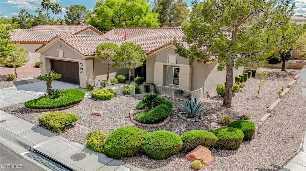10709 Hunters Woods, Las Vegas, NV 89134