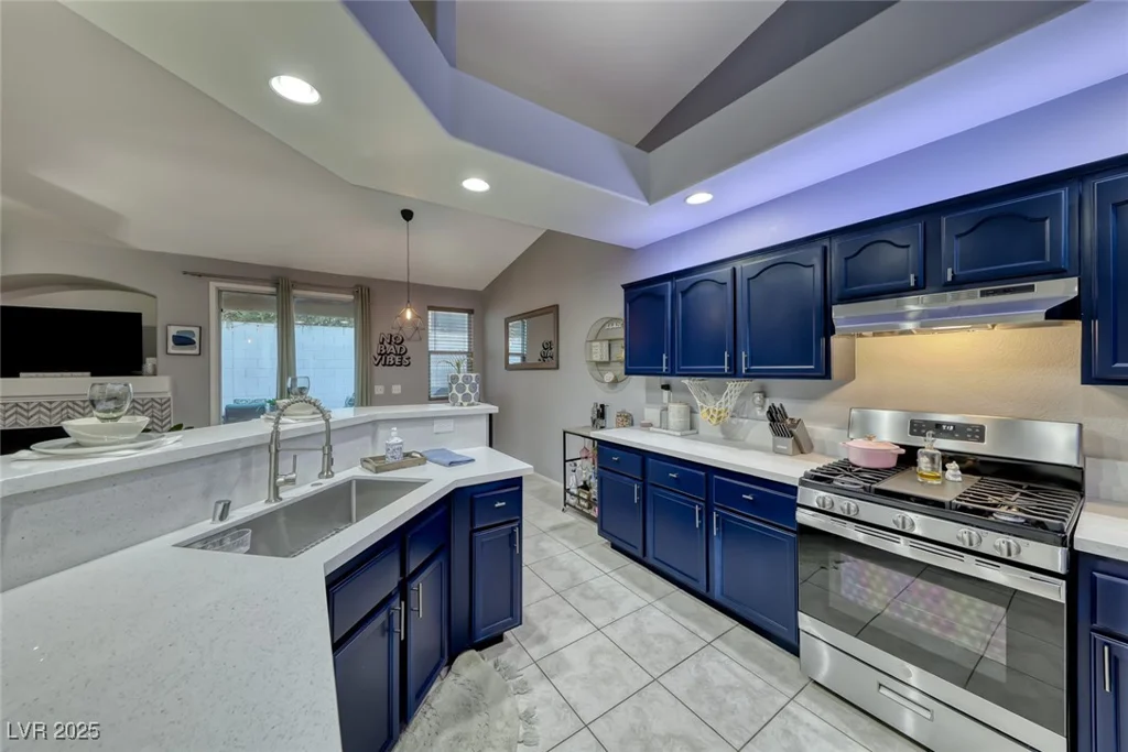 200 Teller, Henderson, NV 89074