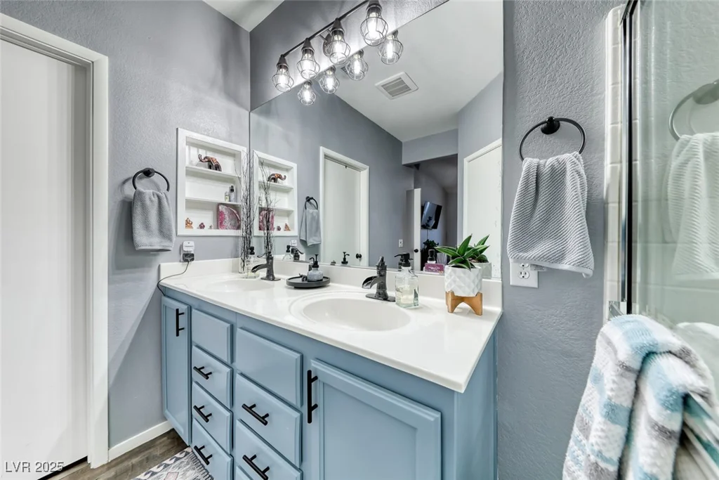 200 Teller, Henderson, NV 89074
