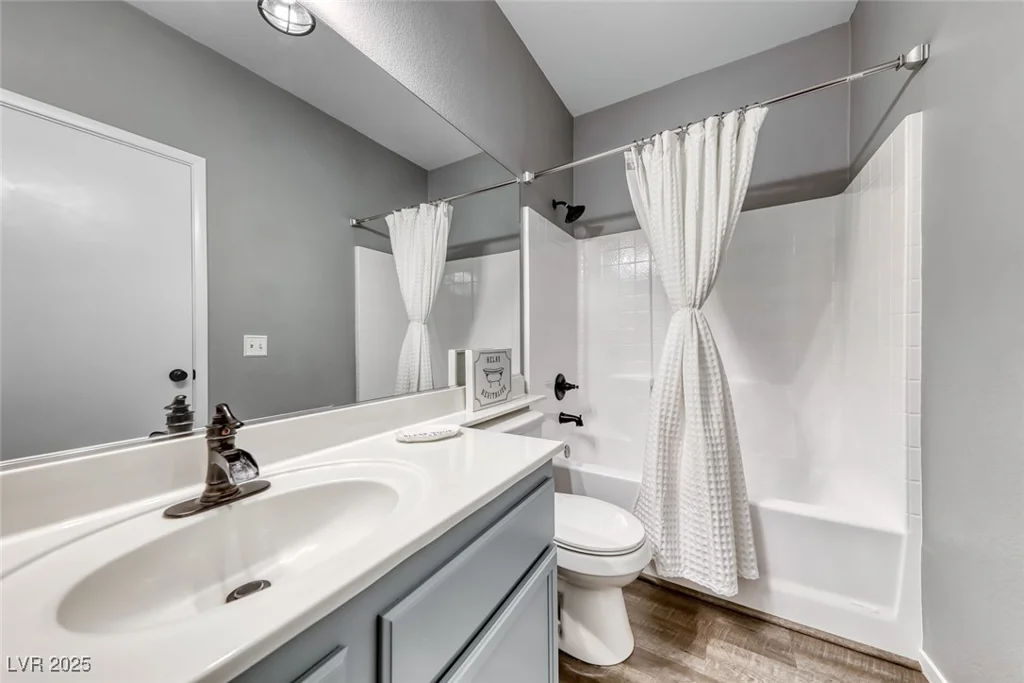 200 Teller, Henderson, NV 89074