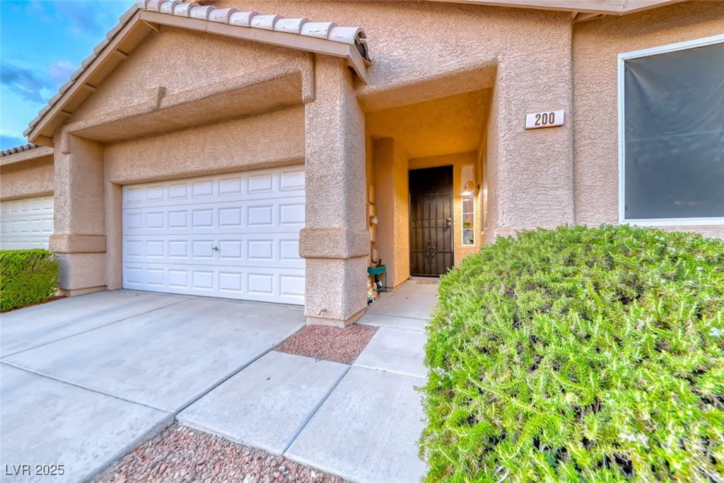 200 Teller, Henderson, NV 89074
