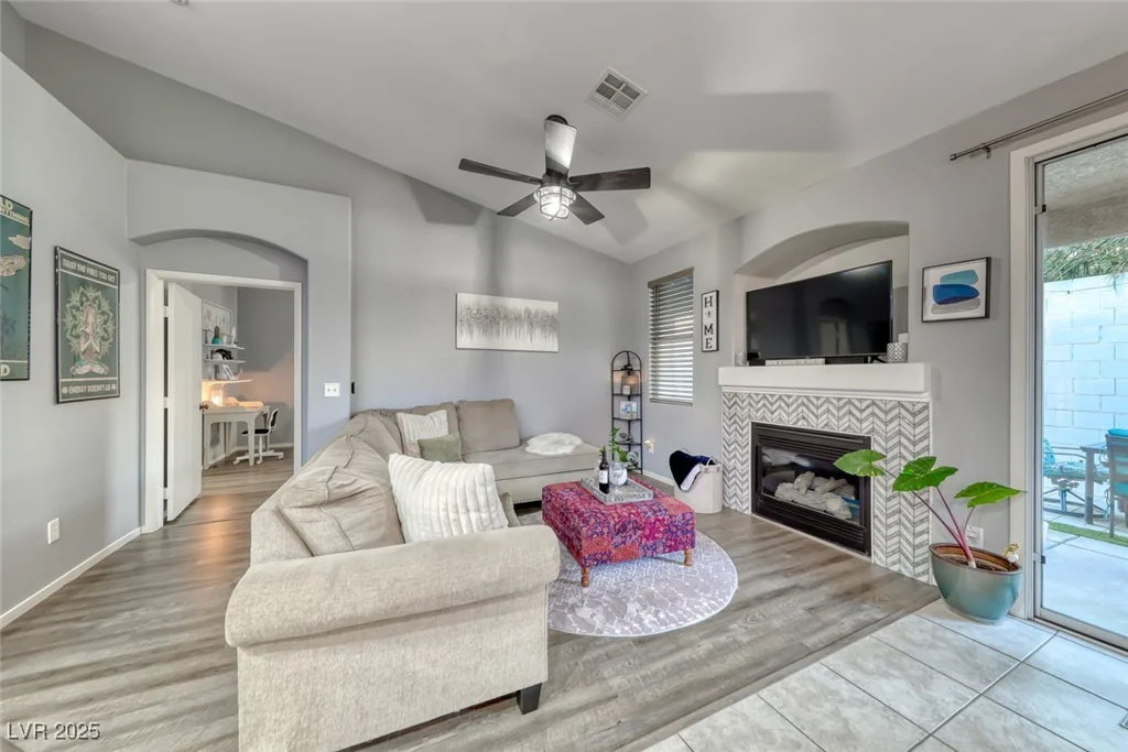 200 Teller, Henderson, NV 89074