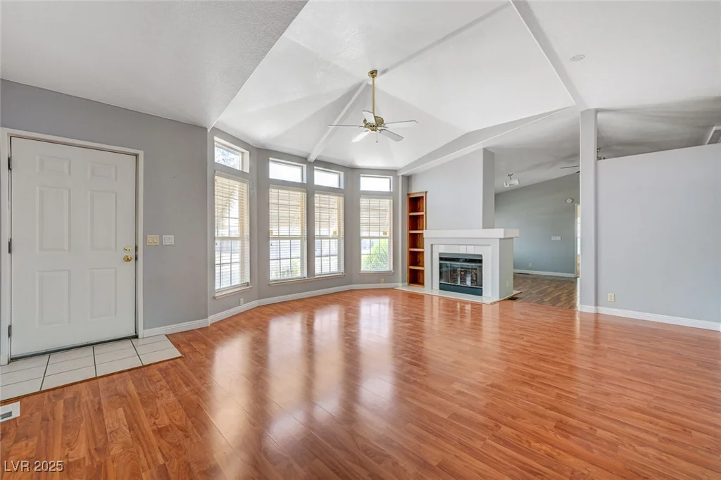 4587 Sandirose, Las Vegas, NV 89122