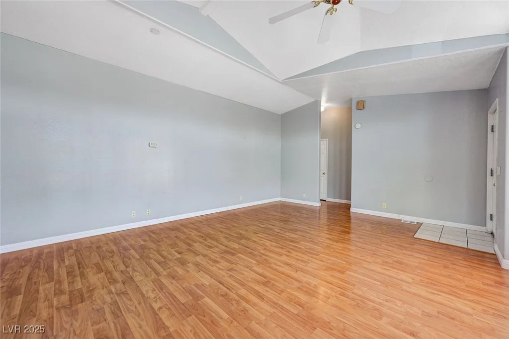 4587 Sandirose, Las Vegas, NV 89122