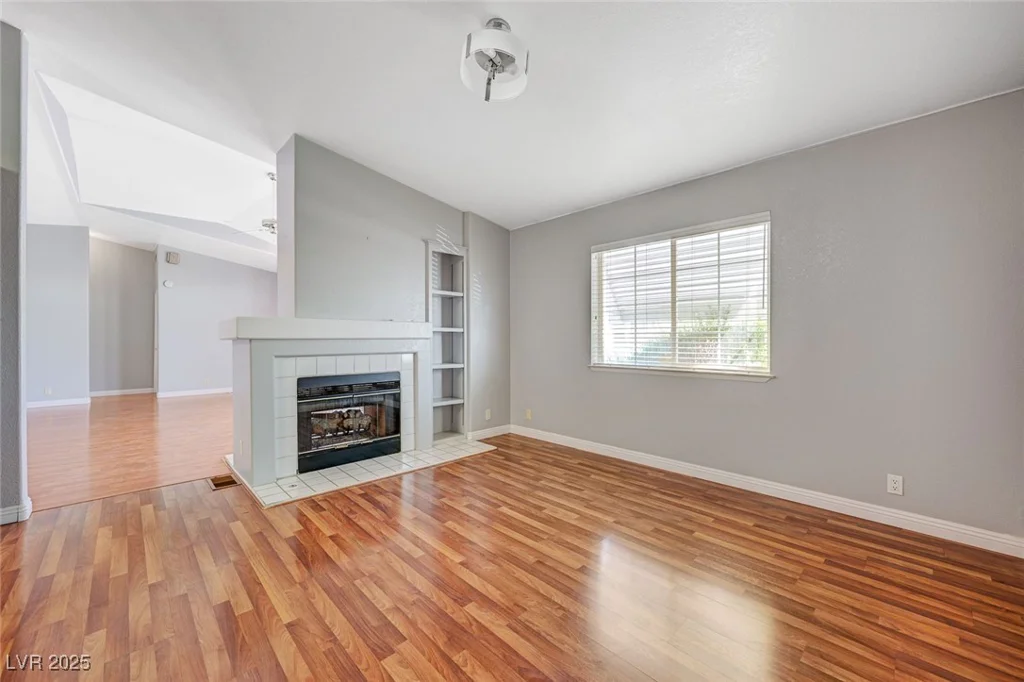 4587 Sandirose, Las Vegas, NV 89122