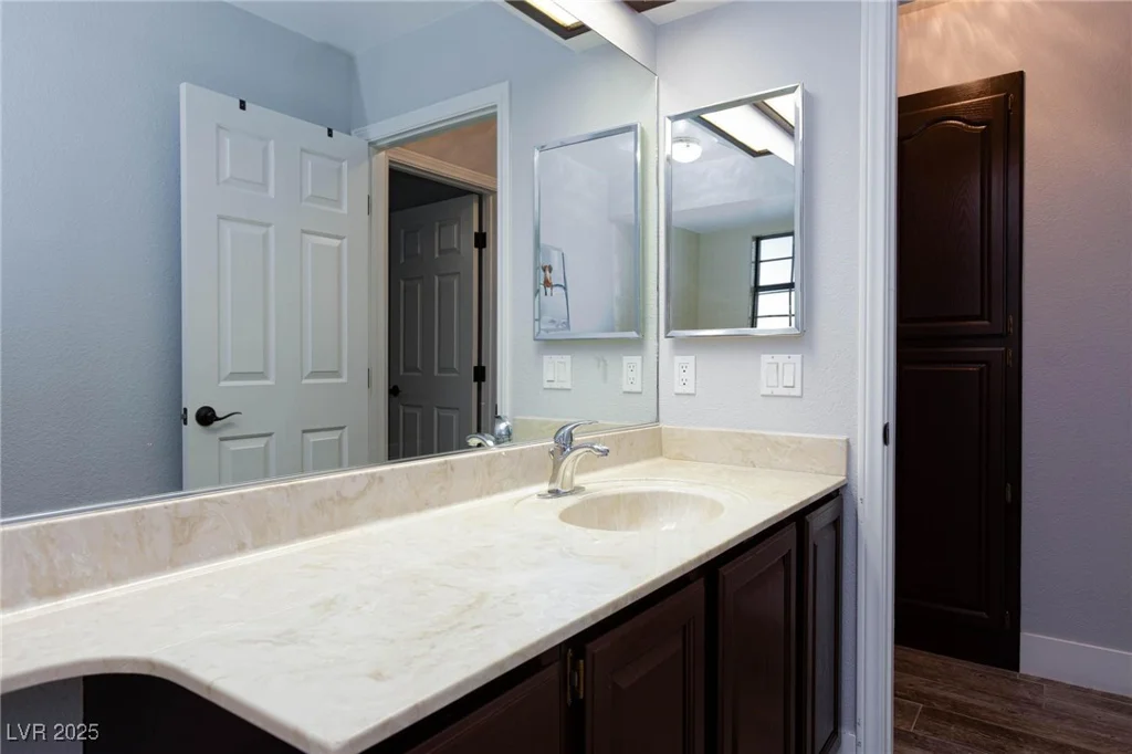 5601 Cavalier, Las Vegas, NV 89130