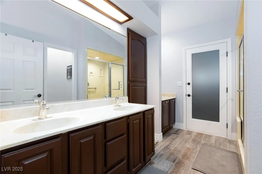 5601 Cavalier, Las Vegas, NV 89130