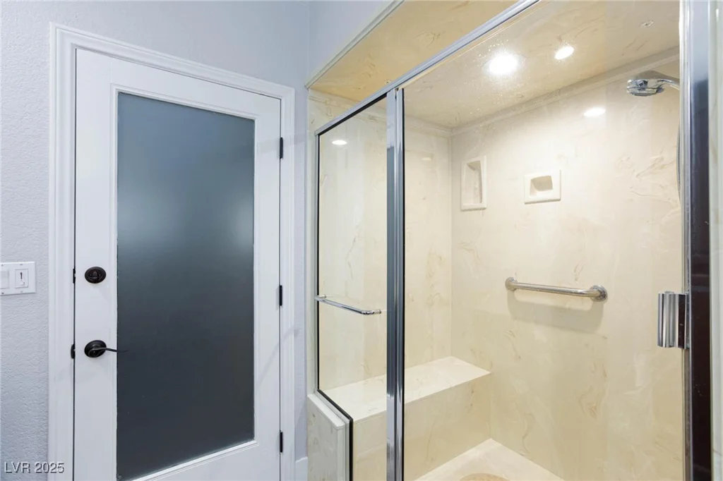 5601 Cavalier, Las Vegas, NV 89130