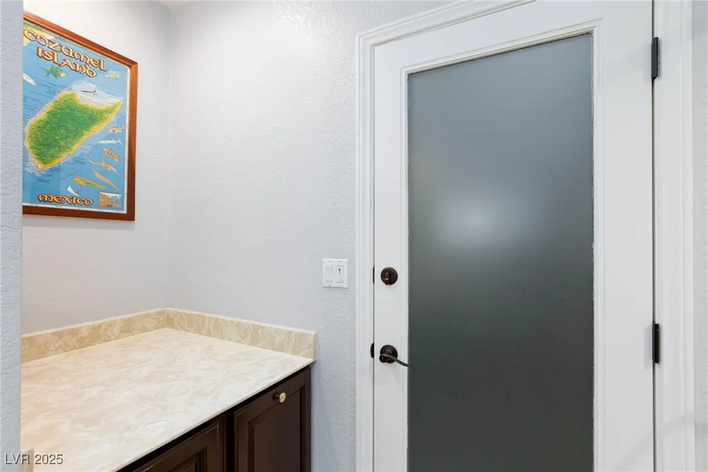 5601 Cavalier, Las Vegas, NV 89130