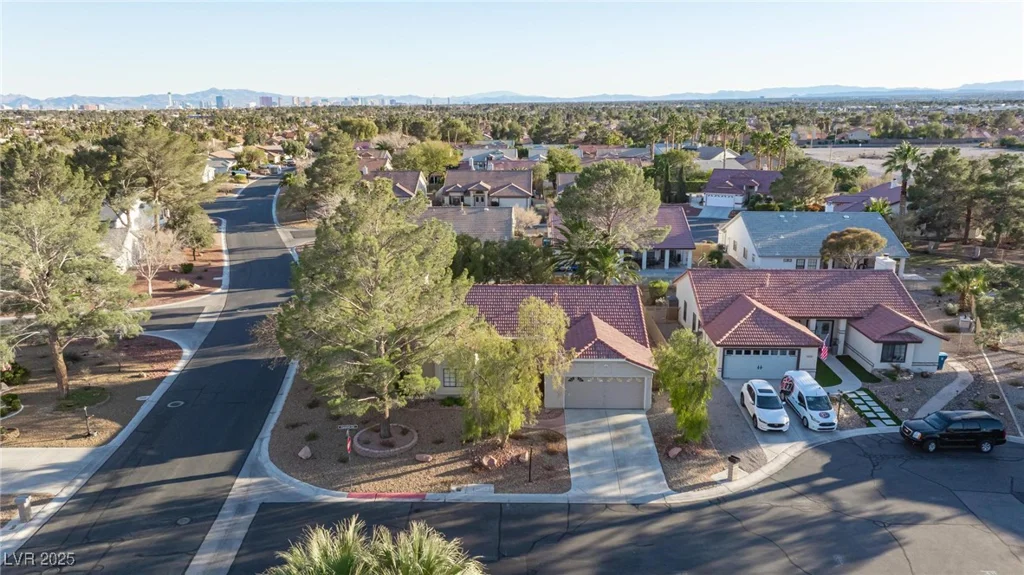 5601 Cavalier, Las Vegas, NV 89130
