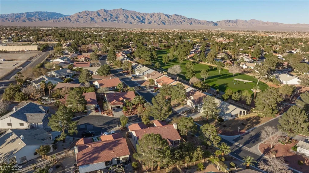 5601 Cavalier, Las Vegas, NV 89130