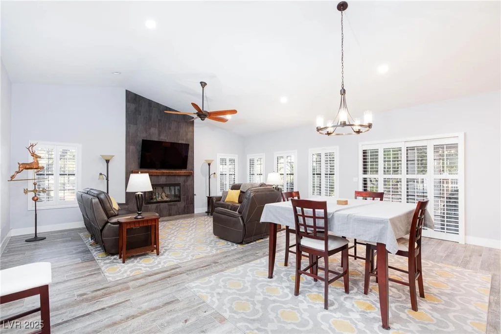 5601 Cavalier, Las Vegas, NV 89130