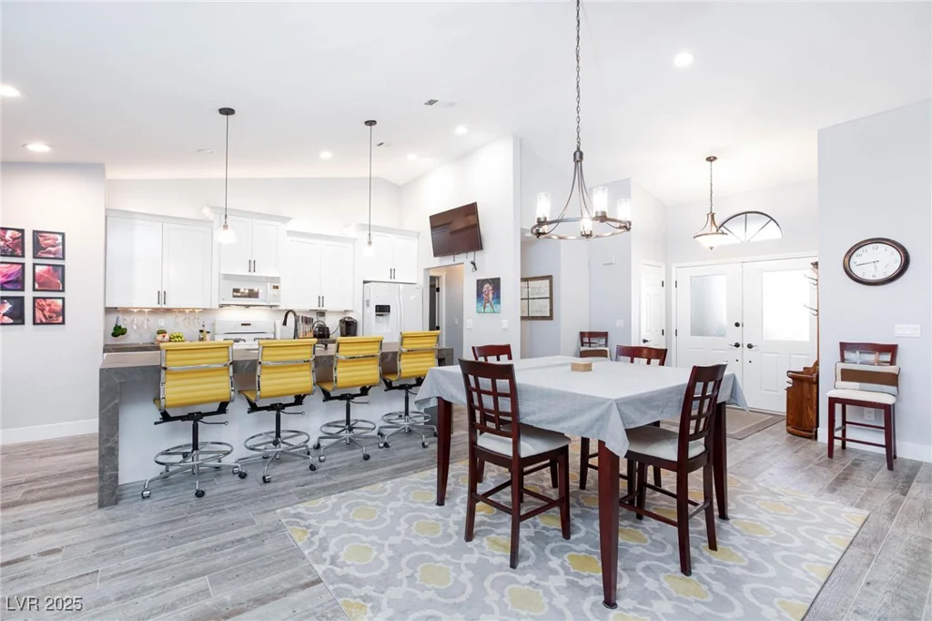 5601 Cavalier, Las Vegas, NV 89130