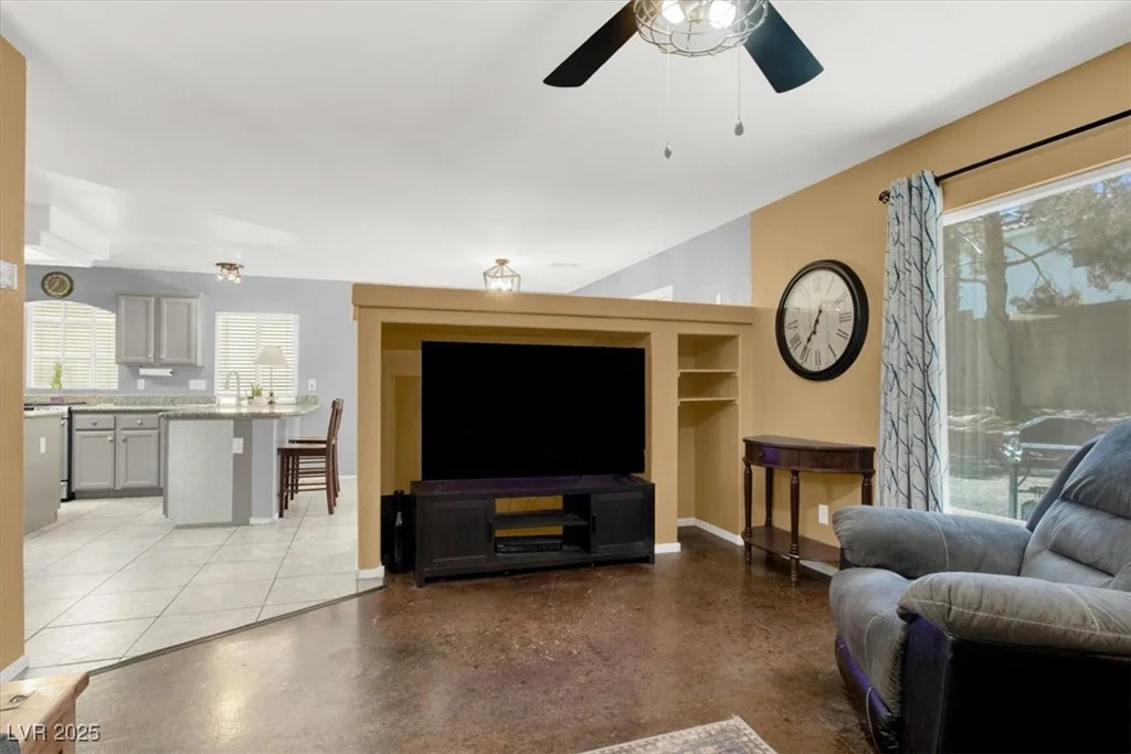 7437 Treasure Chest, Las Vegas, NV 89139